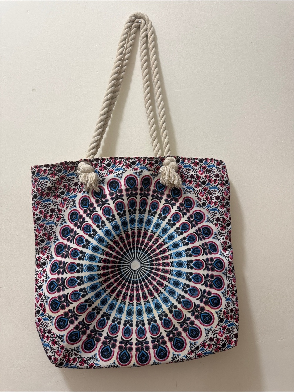 Mandala Print Rope-Handle Shoulder Tote - Pink & Blue
